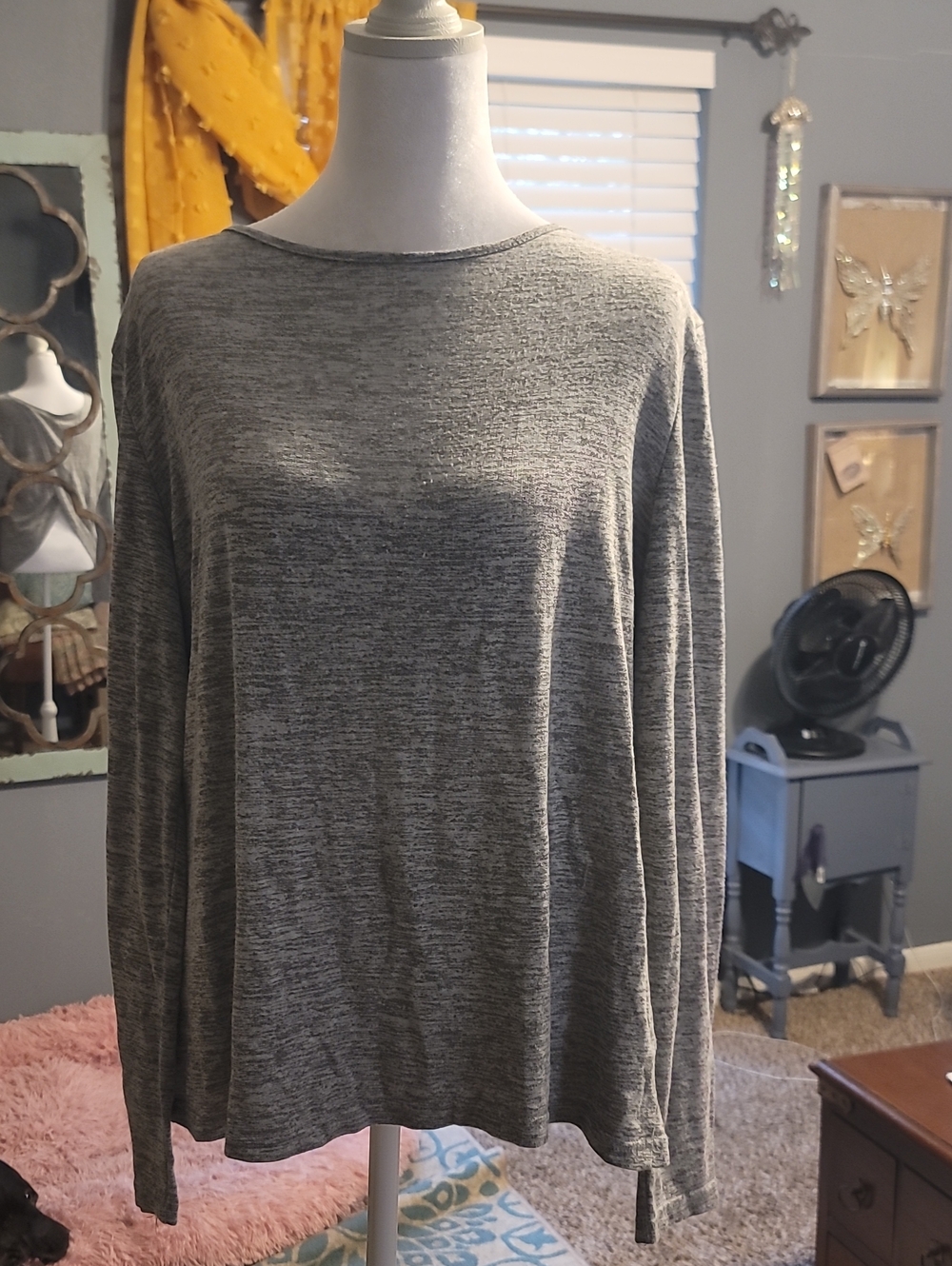 Lightweight Yoga Top With Criss Cross Back